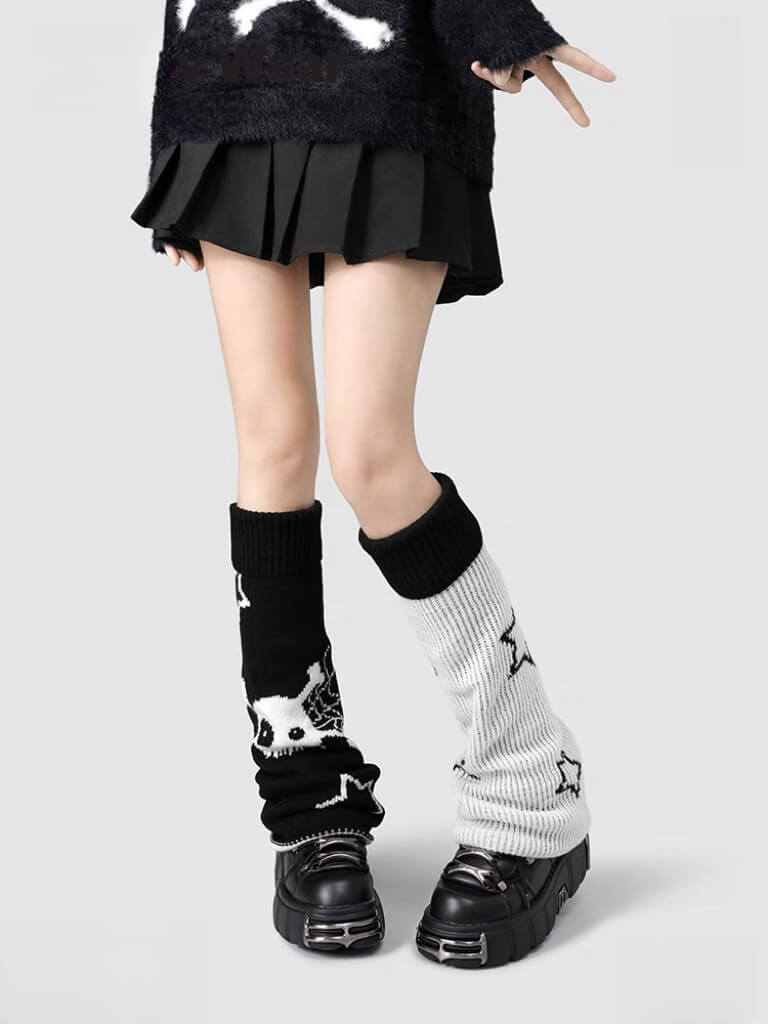 cutiekill-ab-asymmetry-y2k-stars-skull-leg-warmer-c0159