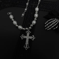 cutiekill-alt-pearl-cross-necklace-ah0400