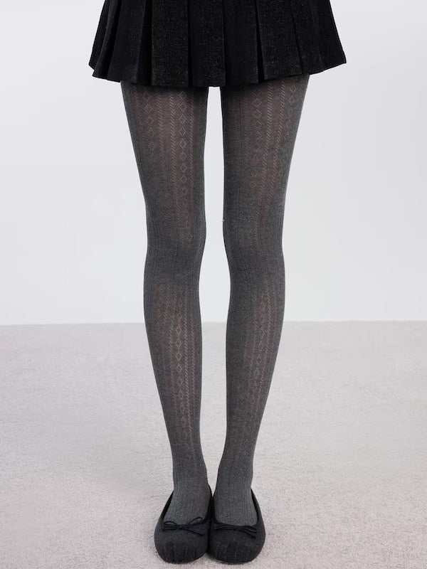 cutiekill-autumn-vibes-diamond-stripe-tights-c0559