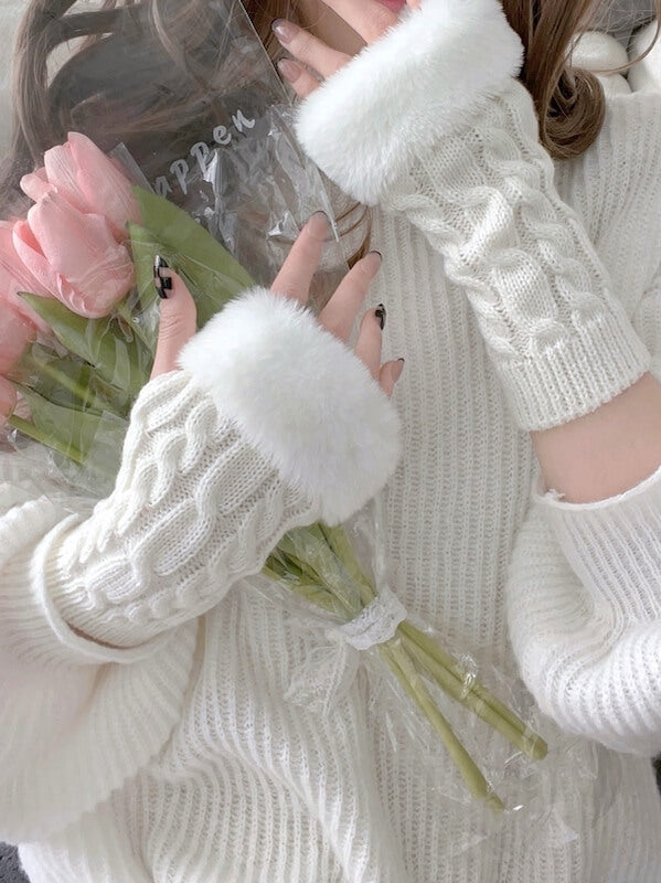cutiekill-cozy-knit-gloves-with-fluffy-fur-cuffs-c0203