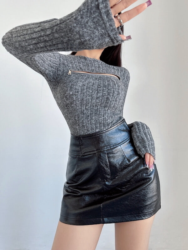 cutiekill-cut-out-zip-slim-fit-knit-top-om0479