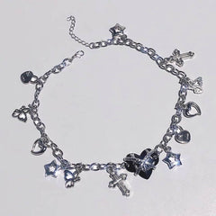 cutiekill-dark-thorn-heart-necklace-ah0416