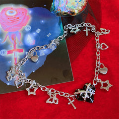 cutiekill-dark-thorn-heart-necklace-ah0416