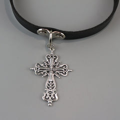 cutiekill-dark-y2k-cross-choker-necklace-ah0818