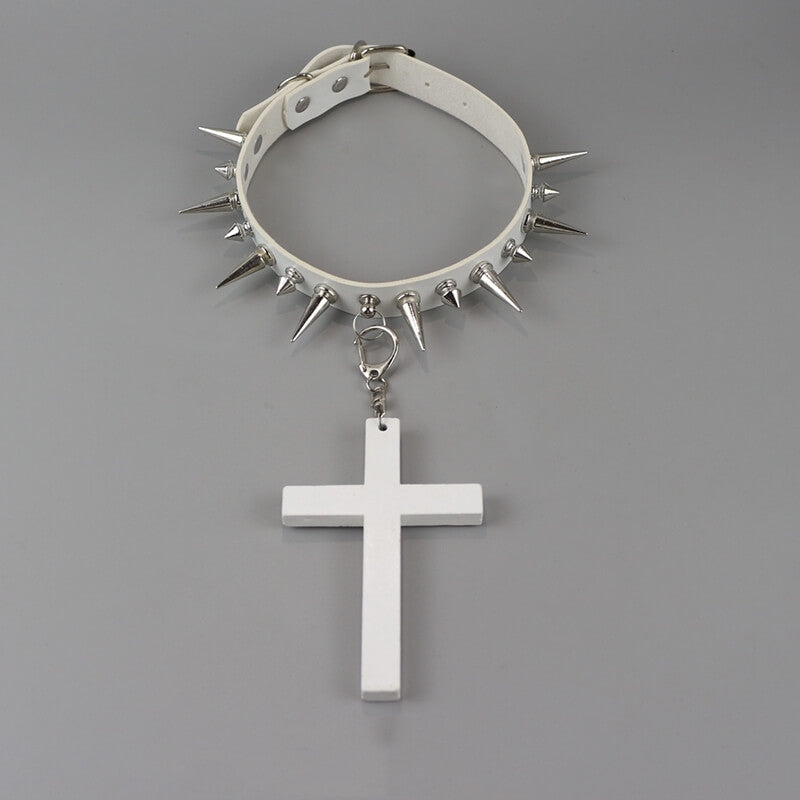 cutiekill-darkness-punk-studded-choker-with-cross-wood-acc003