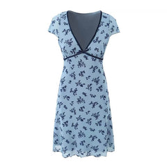 cutiekill-deep-v-blue-floral-dress-om0378