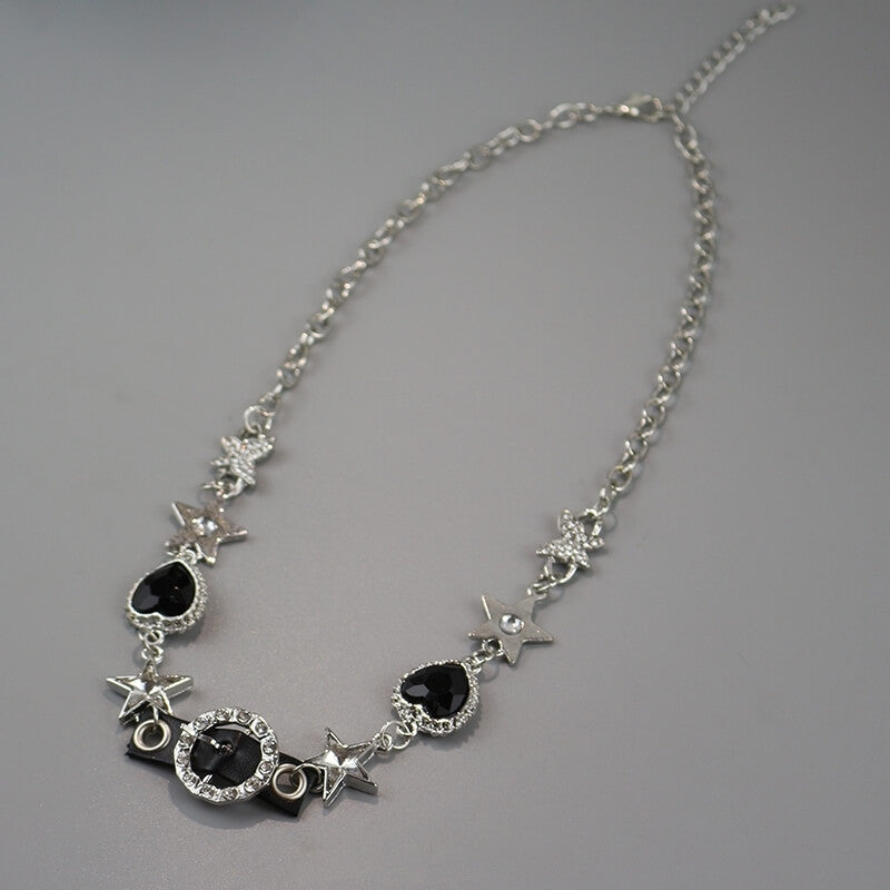 cutiekill-glittering-black-heart-necklace-ah0638
