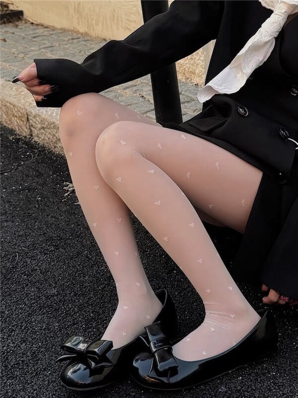 cutiekill-gloomy-heart-0d-tights-c0399