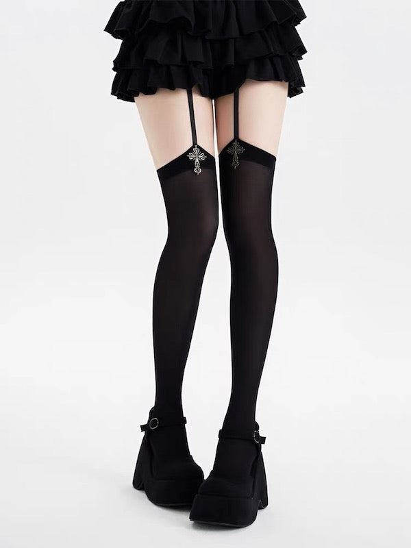 cutiekill-gothic-cross-pendent-garter-tights-c0492