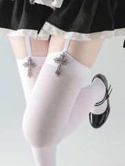 cutiekill-gothic-cross-pendent-garter-tights-c0492