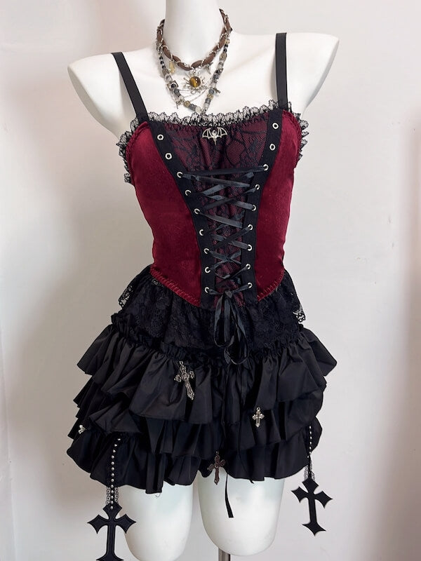 cutiekill-gothic-lace-up-lace-patchwork-cami-ah0889