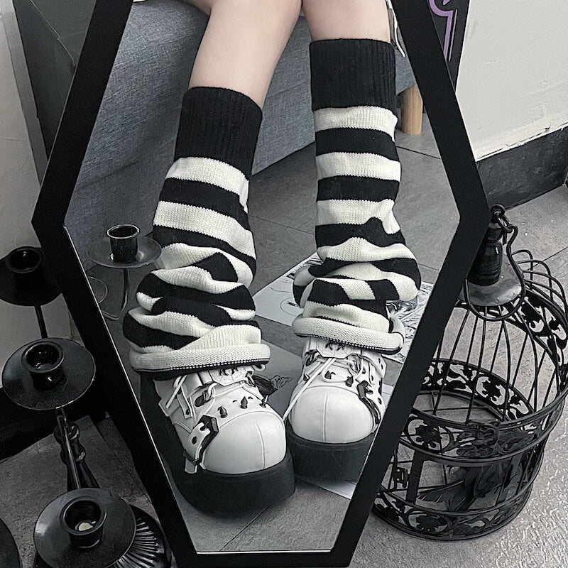 cutiekill-grey-pink-y2k-leg-warmer-c0183