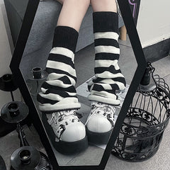 cutiekill-grey-pink-y2k-leg-warmer-c0183