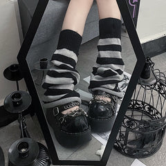 cutiekill-grey-pink-y2k-leg-warmer-c0183