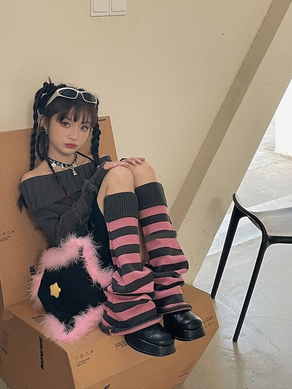 cutiekill-hot-girl-y2k-stripes-knit-leg-warmers-c0071