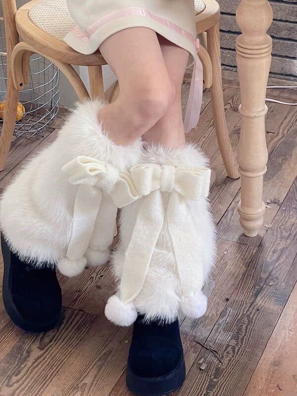 cutiekill-large-bow-pompon-fur-leg-warmers-c0471