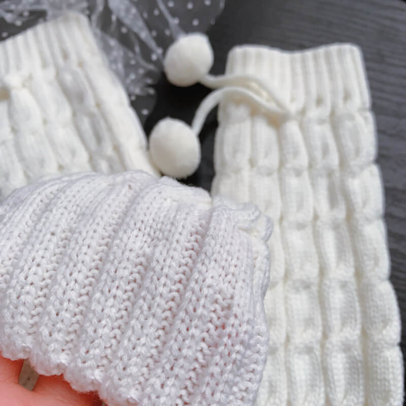 cutiekill-lolita-fluffy-pompon-leg-warmer-c0058