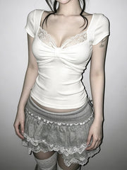 cutiekill-margot-twist-front-lace-top-om0507