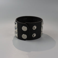cutiekill-punk-girl-studded-rivet-bracelet-acc001-3