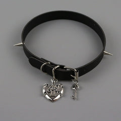 cutiekill-punk-locked-heart-choker-ah0348