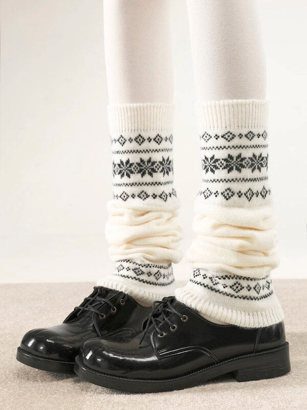 snowflake-vintage-knit-leg-warmers-c0528