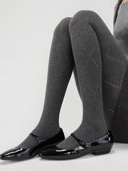 cutiekill-soft-girl-hollow-diamond-patterned-tights-c0436