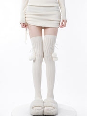 cutiekill-soft-winter-pompon-stockings-c0162