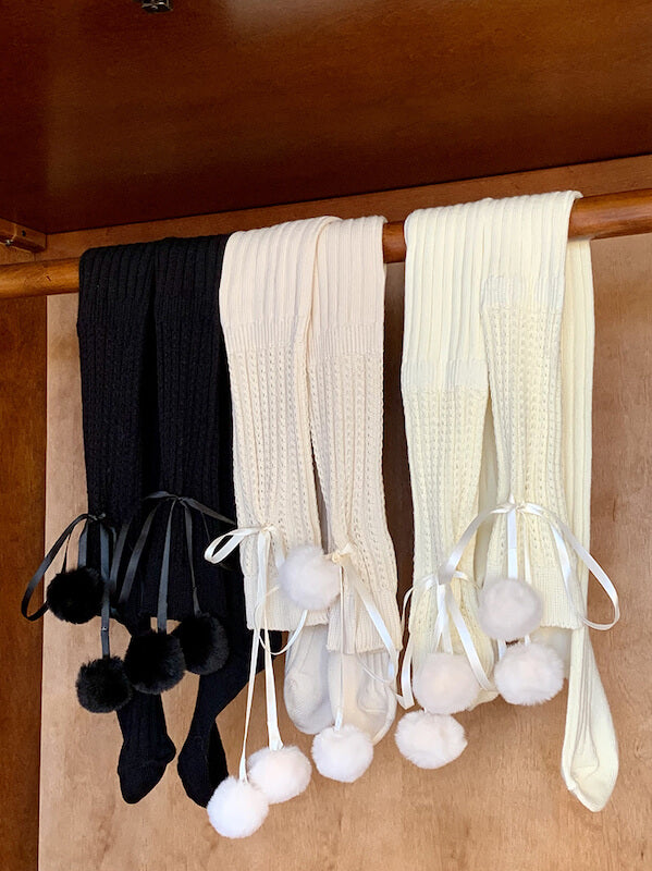 cutiekill-soft-winter-pompon-stockings-c0162