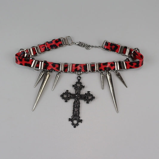 Sweet red leopard cross pendant choker