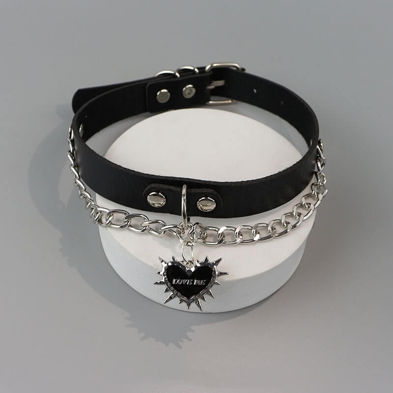 cutiekill-thorned-heart-choker-ah0633