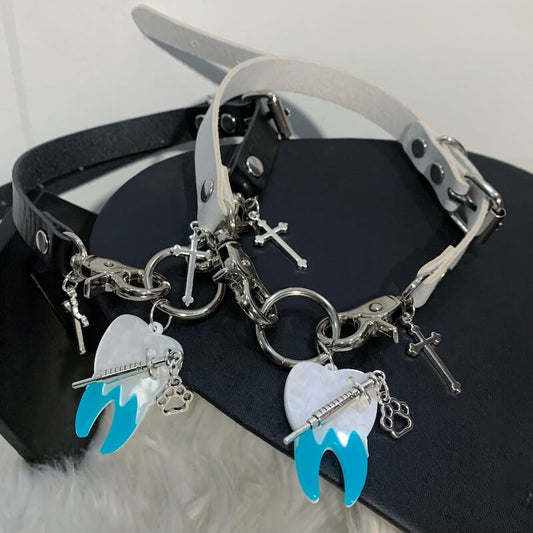cutiekill-tooth-y2k-choker-ah0370