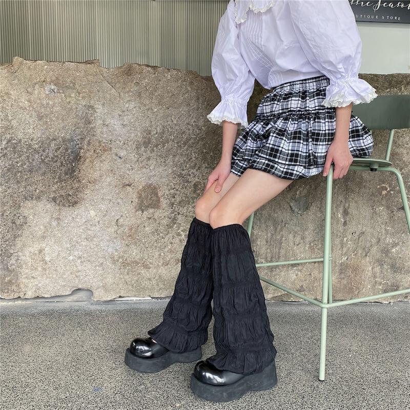 cutiekill-trumpet-leg-warmers-c0295