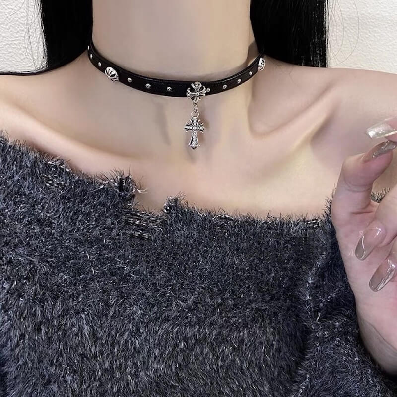 cutiekill-vintage-cross-punk-choker-ah0634