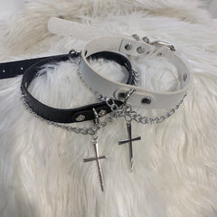 cutiekill-y2k-cross-chain-choker-ah0502