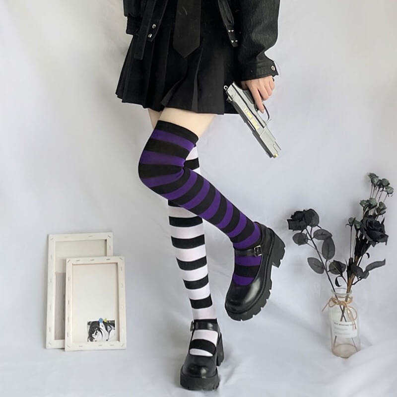 pastel-candy-stripes-cosplay-stockings-c0015