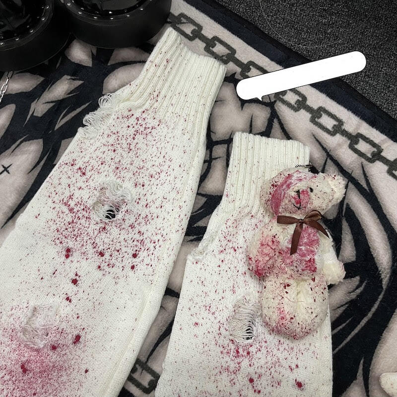cutiekill-bloody-bears-leg-warmers-c0227
