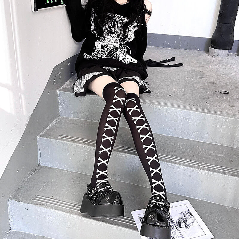 cutiekill-bones-darkness-stockings-c0177-3