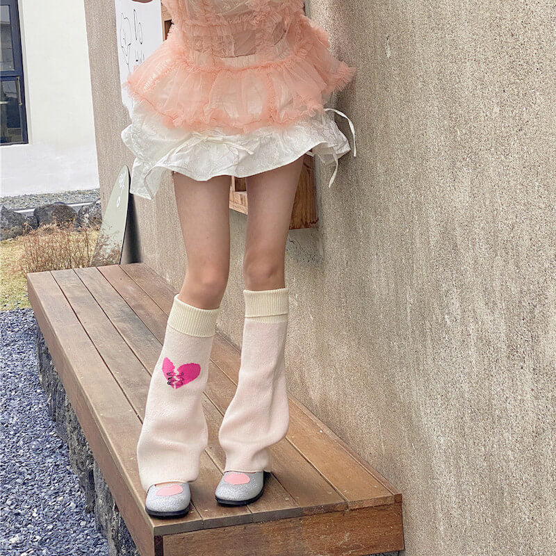cutiekill-broken-heart-leg-warmer-c0276