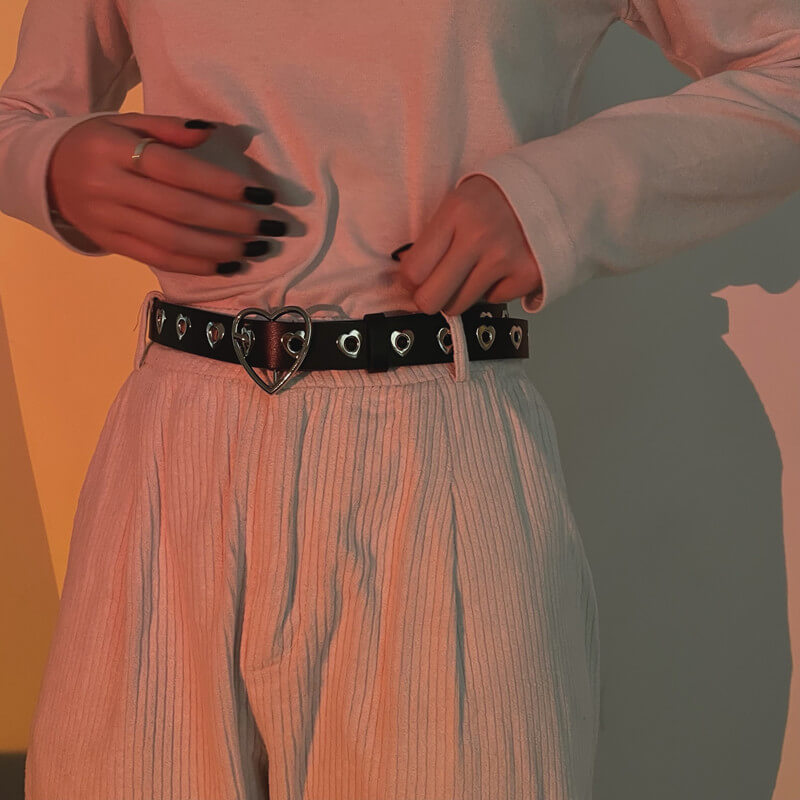 cutiekill-full-of-love-heart-holes-y2k-buckle-belt-c01197