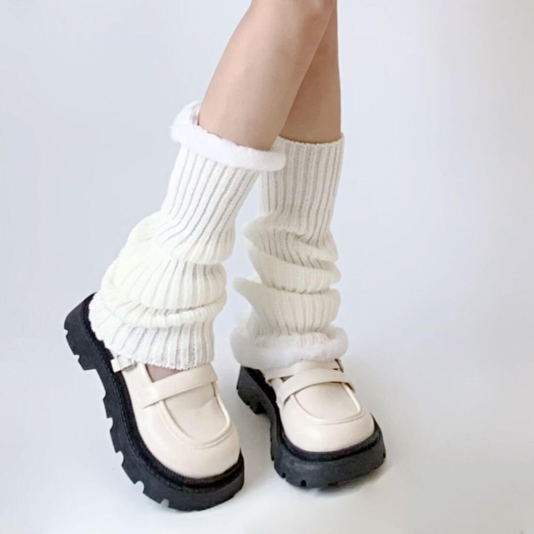 cutiekill-furry-pink-leg-warmers-c0164