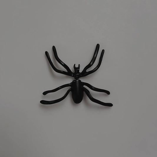 cutiekill-goth-black-spider-earring-ah0059