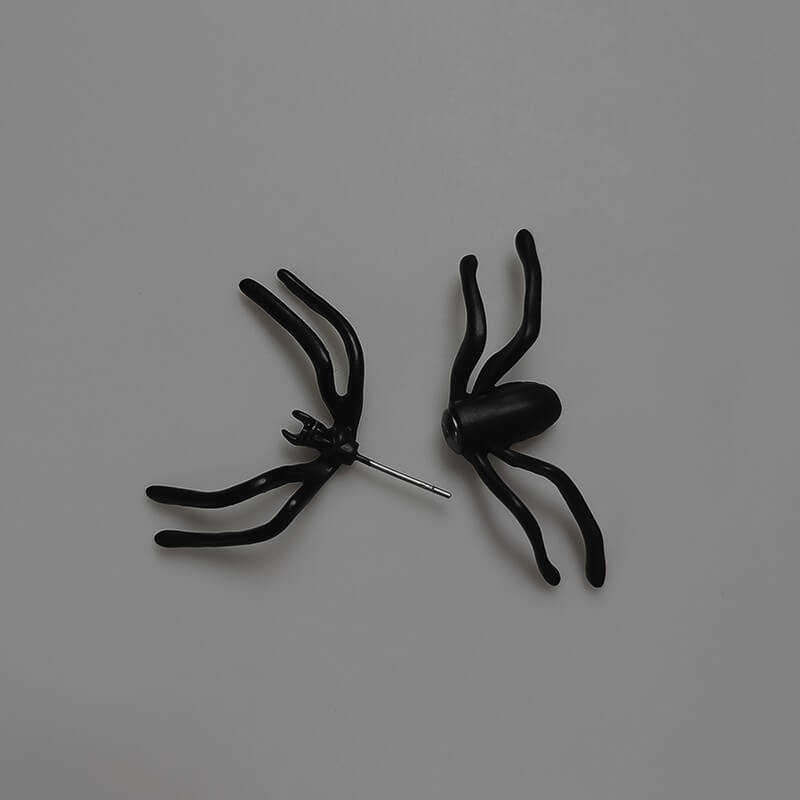 cutiekill-goth-black-spider-earring-ah0059