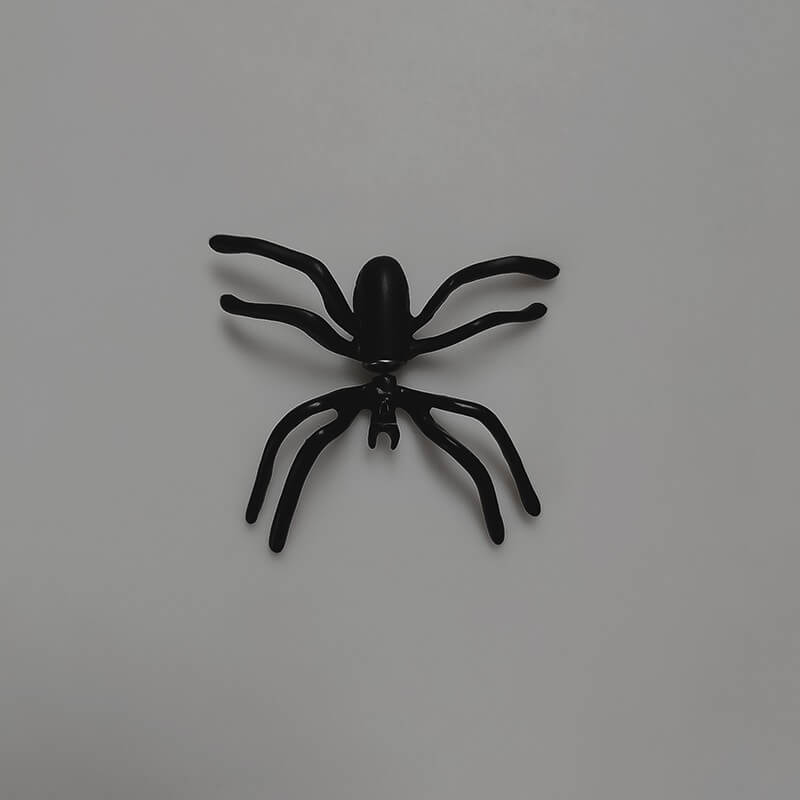 cutiekill-goth-black-spider-earring-ah0059