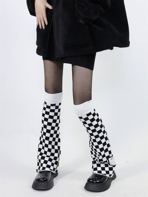 cutiekill-goth-chill-y2k-chessboard-leg-warmers-c0085