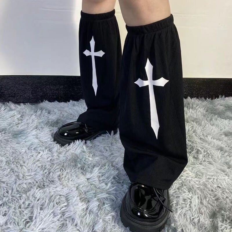 cutiekill-goth-cross-leg-warmers-c0123