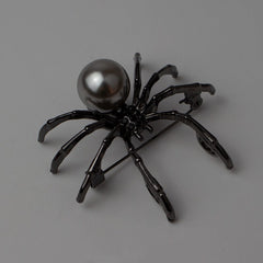 cutiekill-goth-spider-pearl-brooch-ah0045