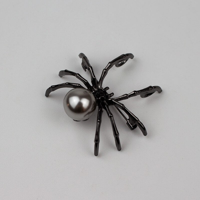cutiekill-goth-spider-pearl-brooch-ah0045