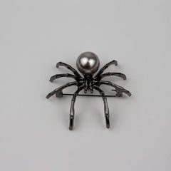 cutiekill-goth-spider-pearl-brooch-ah0045