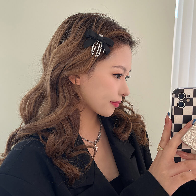 cutiekill-halloween-skull-black-bow-hair-pin-ah0046