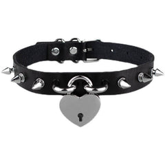 cutiekill-hard-core-heart-rivet-choker-ah0105